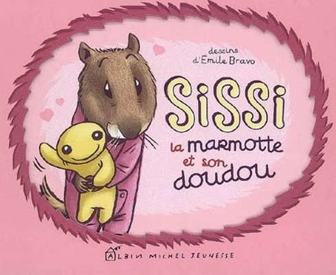 Sissi la marmotte et son doudou